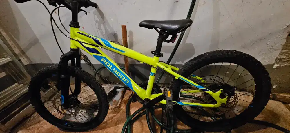 Sepeda MTB Polygon Ukuran 20