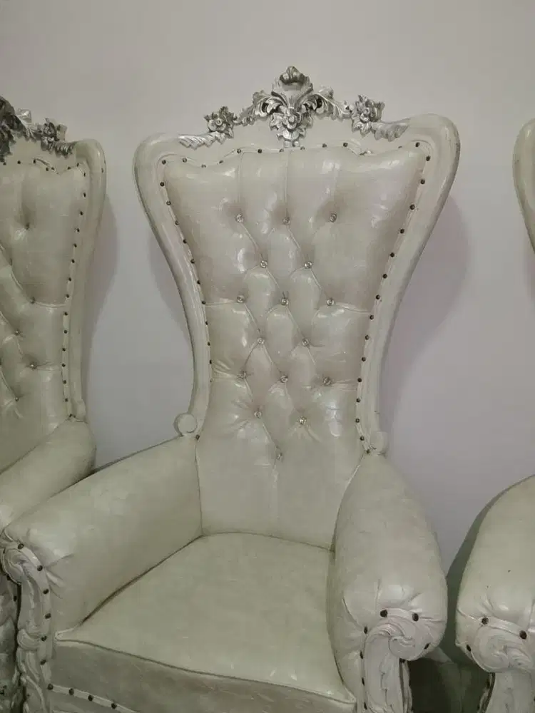 KURSI SYAHRINI CANTIK