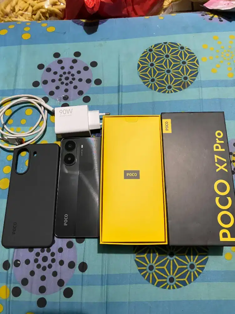 POCO X7 PRO 5G 12/512GB HITAM