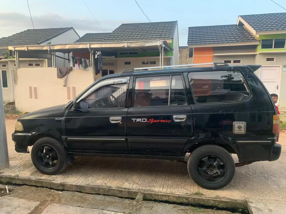 Dijual cepat kijang 2003