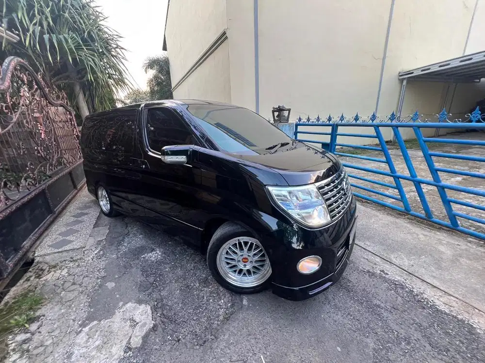 Elgrand E51 Autech CBU NEGO