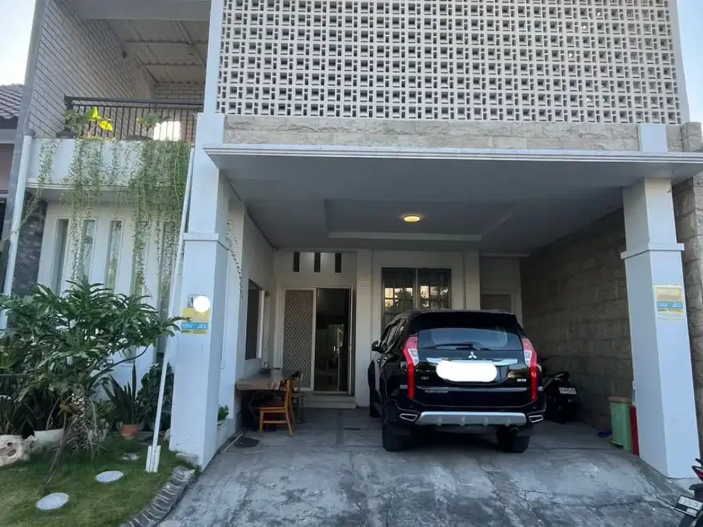 Sewa Rumah di Ketintang, 2 Lantai