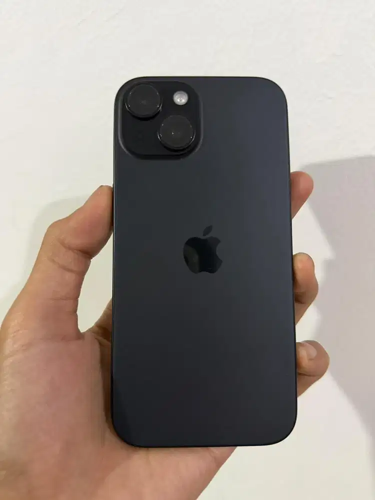 iPhone 15 Basic iBox Garansi On