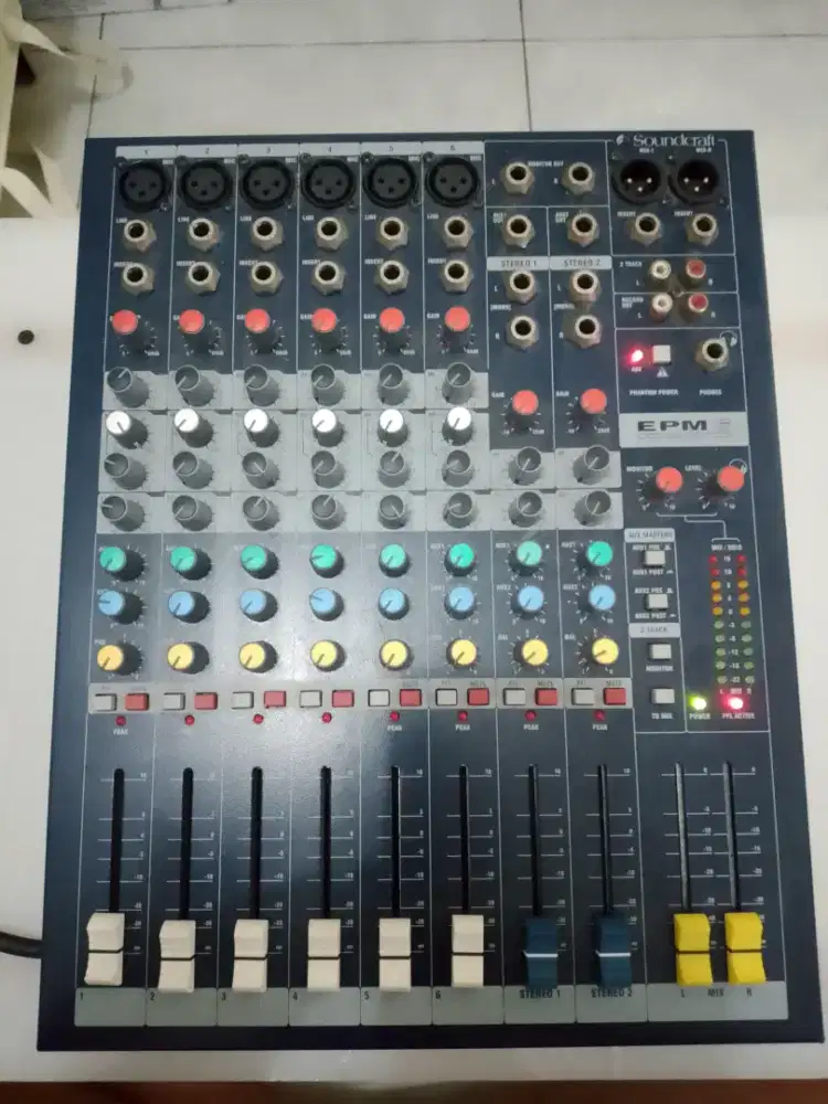 Mixer Souncraft epm6 pro (original england), analog..
