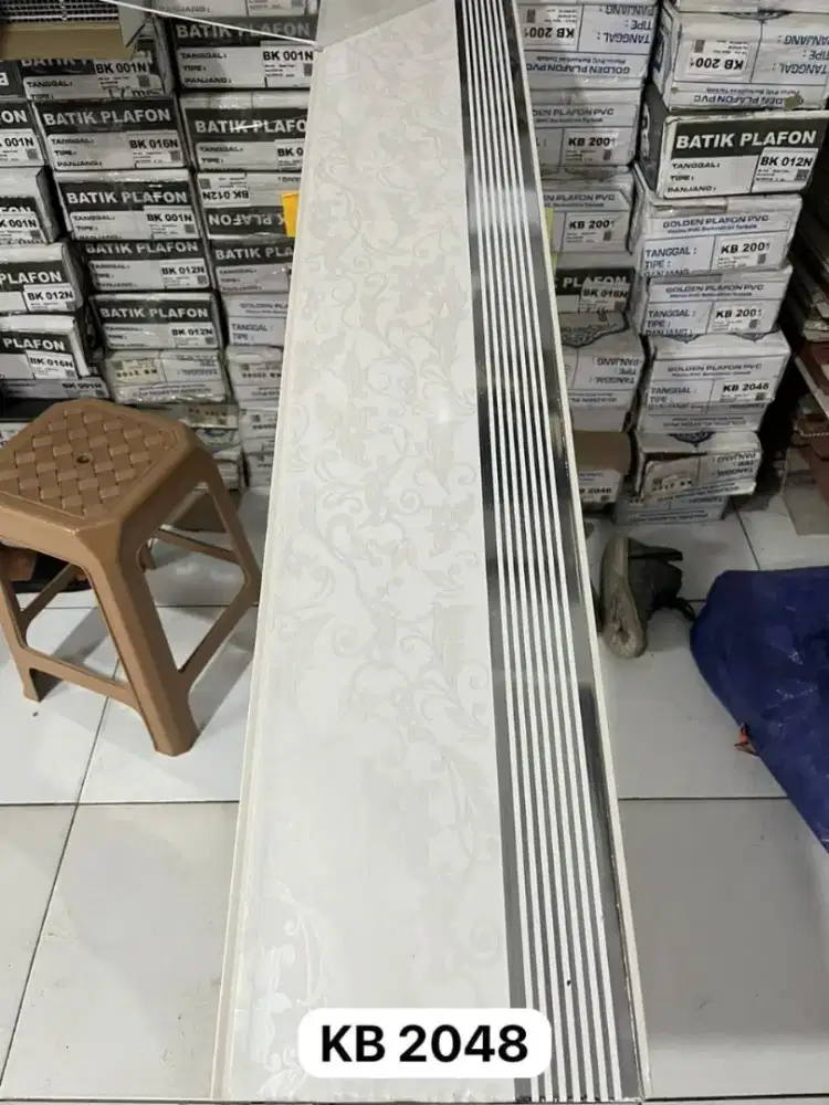 Plapon pvc glosyy serat kayu