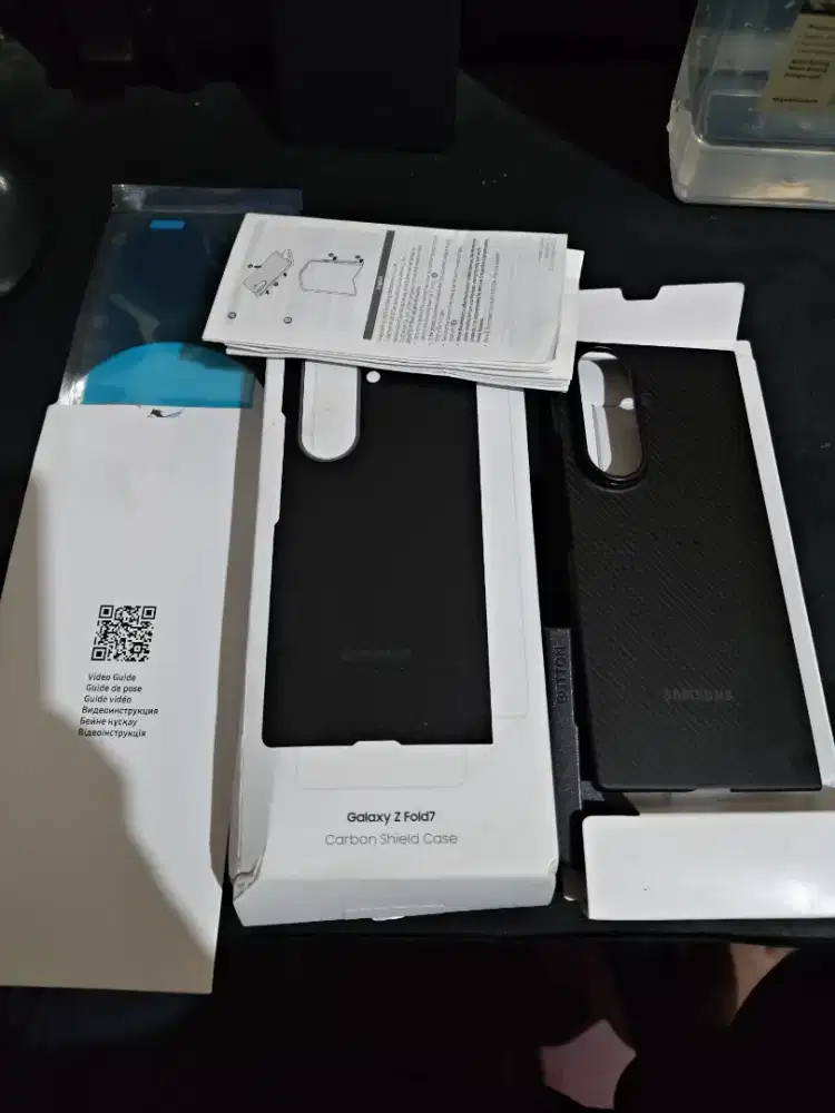 CASE FOLD 7 CARBON SHIELD MULUS LIKE NEW