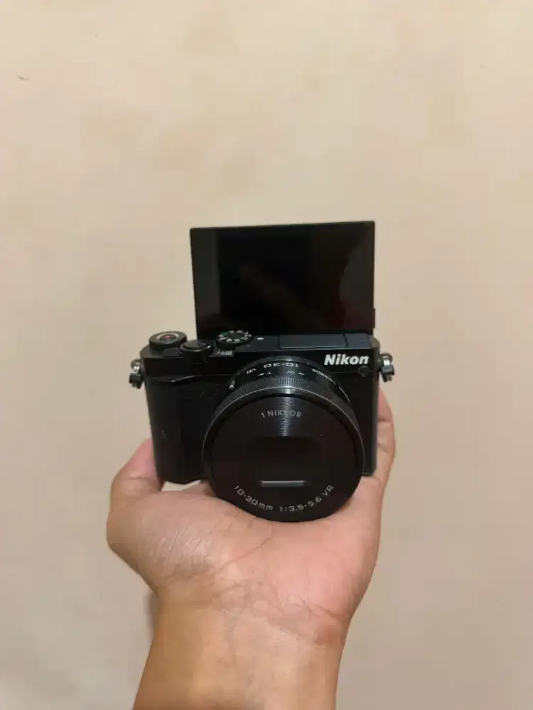 Nikon j5 fullshet tas lancar jaya