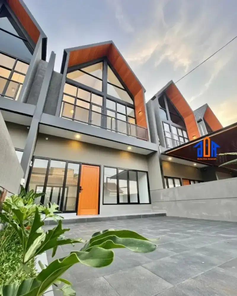 Rumah Siap Huni Tanah Luas Dalam Komplek Nyaman