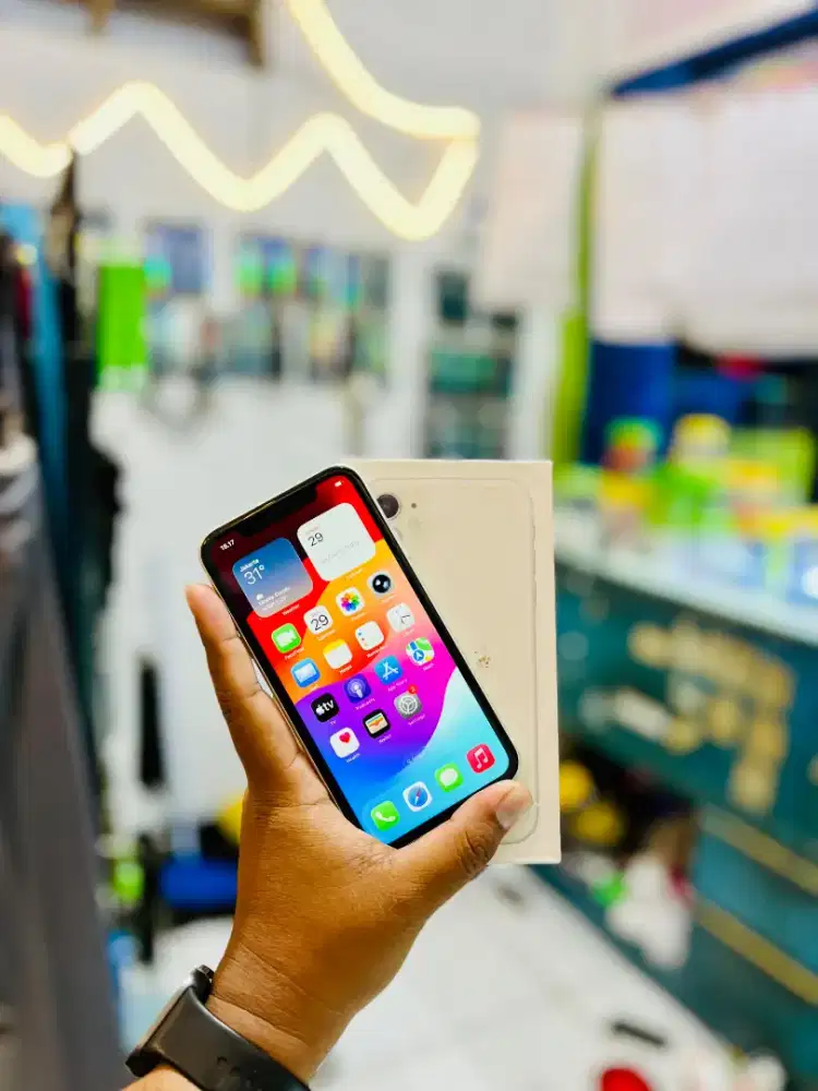 Iphone 11 256gb Lengkap inter allopp