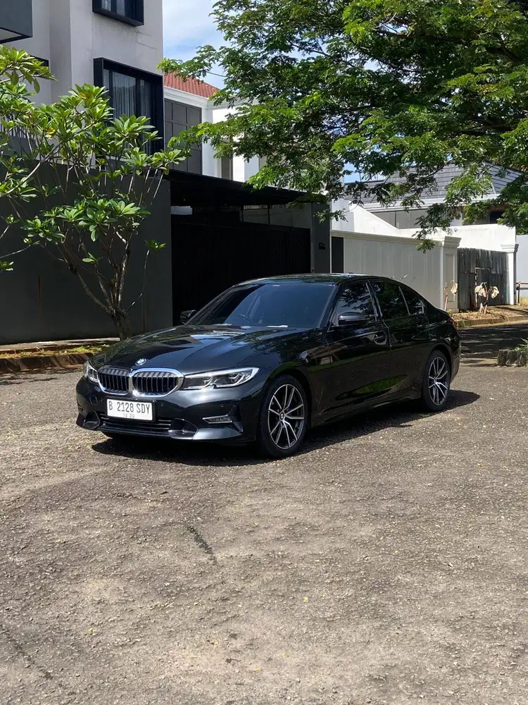 LOW KM !! BMW 320i Sport G20