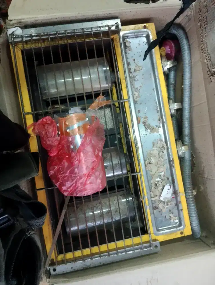 Kompor panggangan bekas