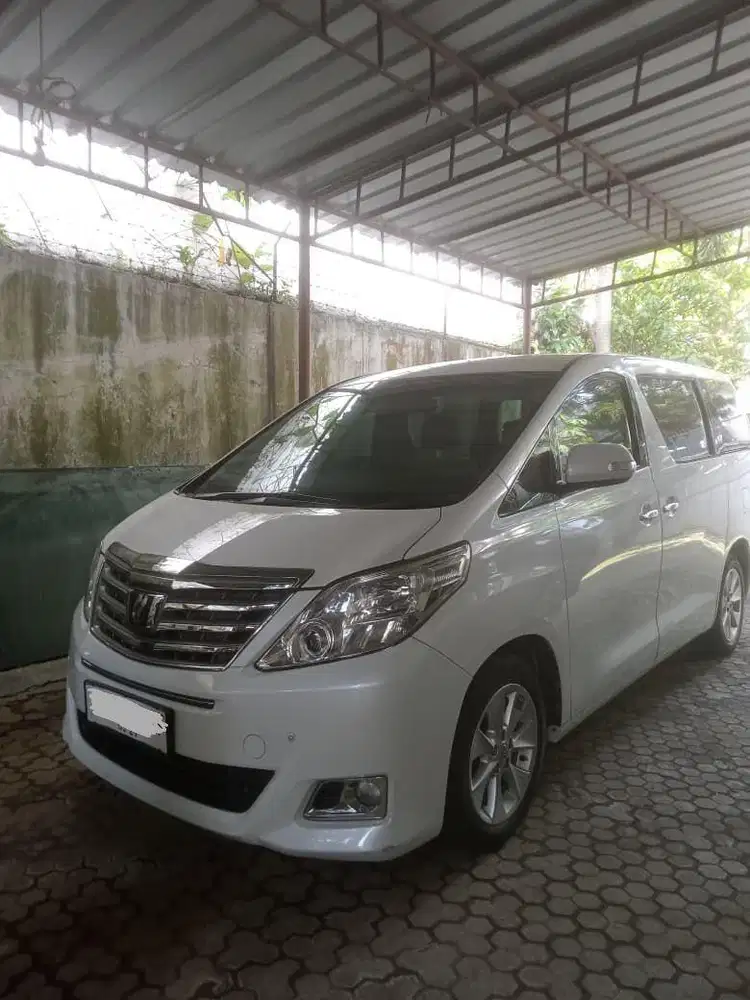 Toyota Alphard 2013 Matic