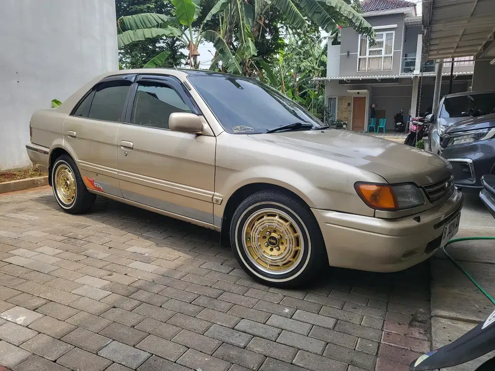 Toyota Soluna 2000 Bensin