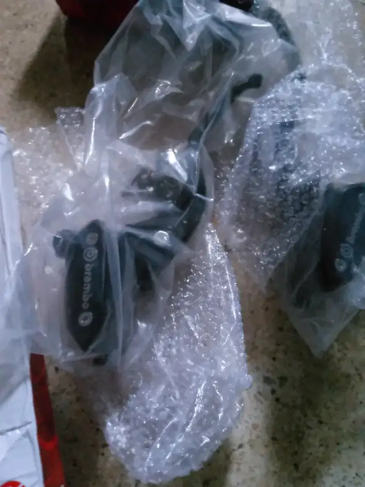 Dijual aja kaliper dan master rem brembo