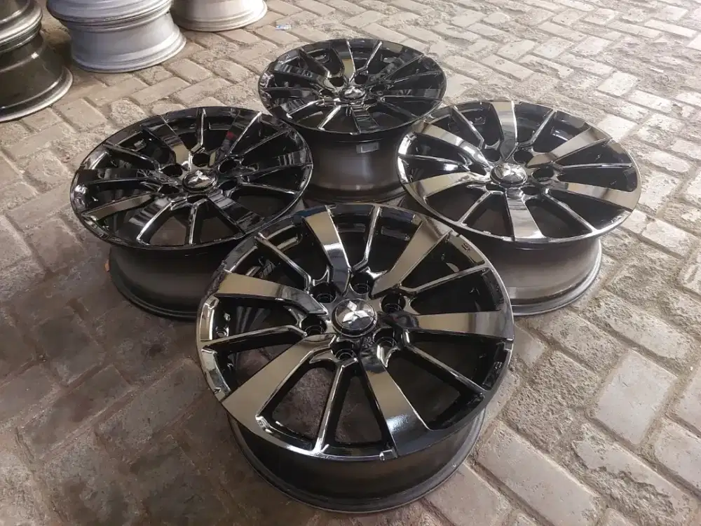 Velg Ori Mitsubishi Pajero Dakar ROCKFORD R18 Exceed GLX Strada Triton