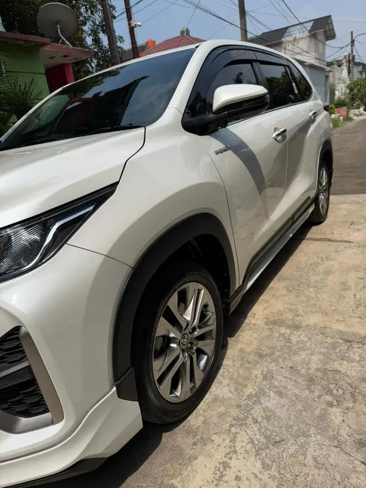 Jual Cepat INNOVA Zenix Q Modellista 2023 Hybrid Istimewa