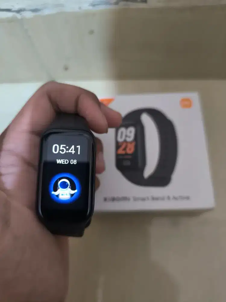 Xiaomi smart band 8 active