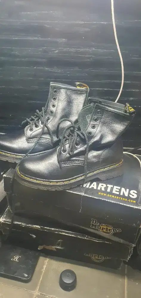 Sepatu boots dokter marten docmar