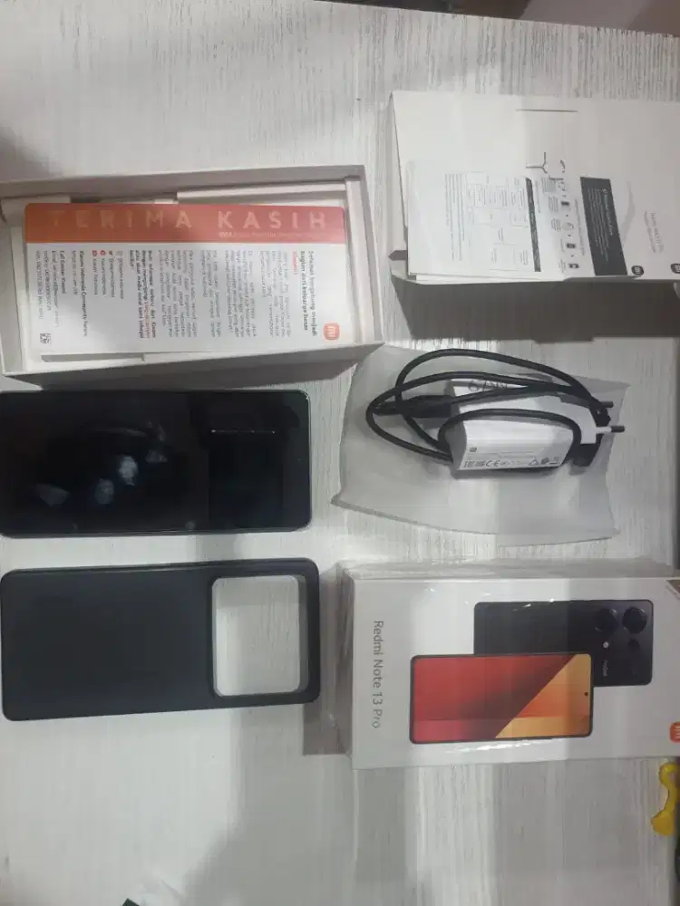 Dijual HP Xiaomi Redmi Note 13 Pro 8/256