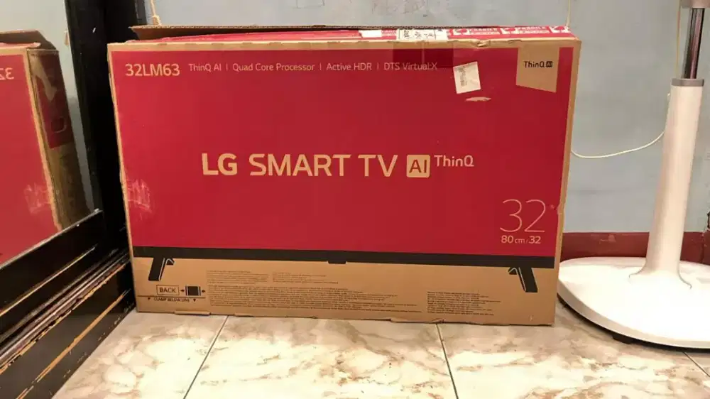 LG smart tv 32 inc