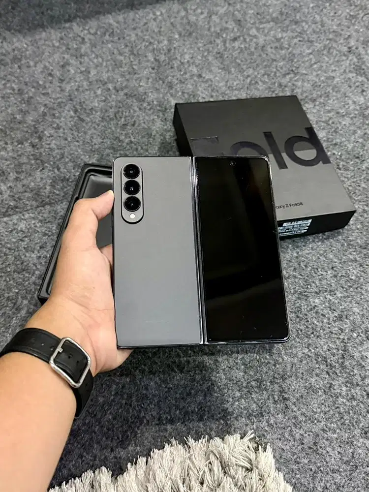 samsung z fold 4 12/512gb