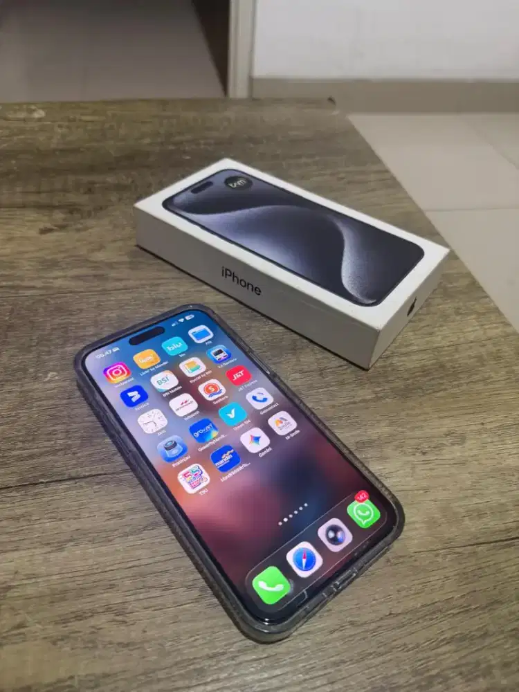 Iphone 15 pro max ex ibox