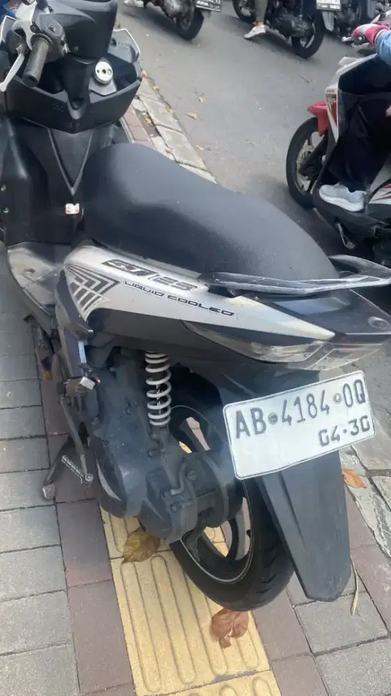 Xeon GT 125 THN 2015 plat AB e