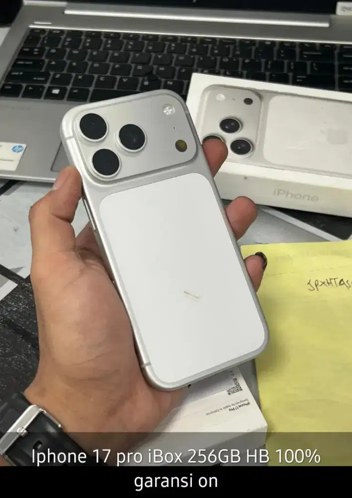 IPHONE 17PRO 256GB ibox Hb100 % garansi on