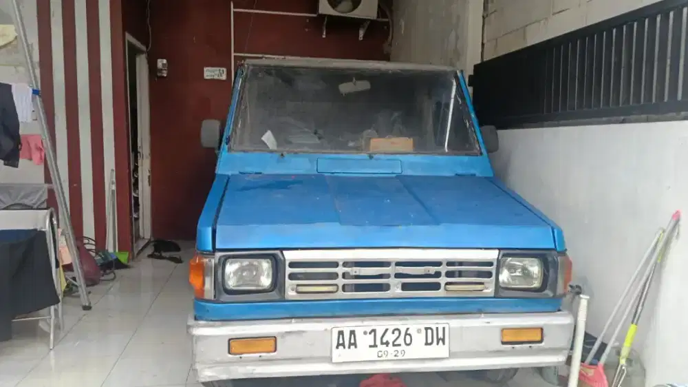 Dijual mobil bekas tahun 1995 biru Toyota harga 25 juta