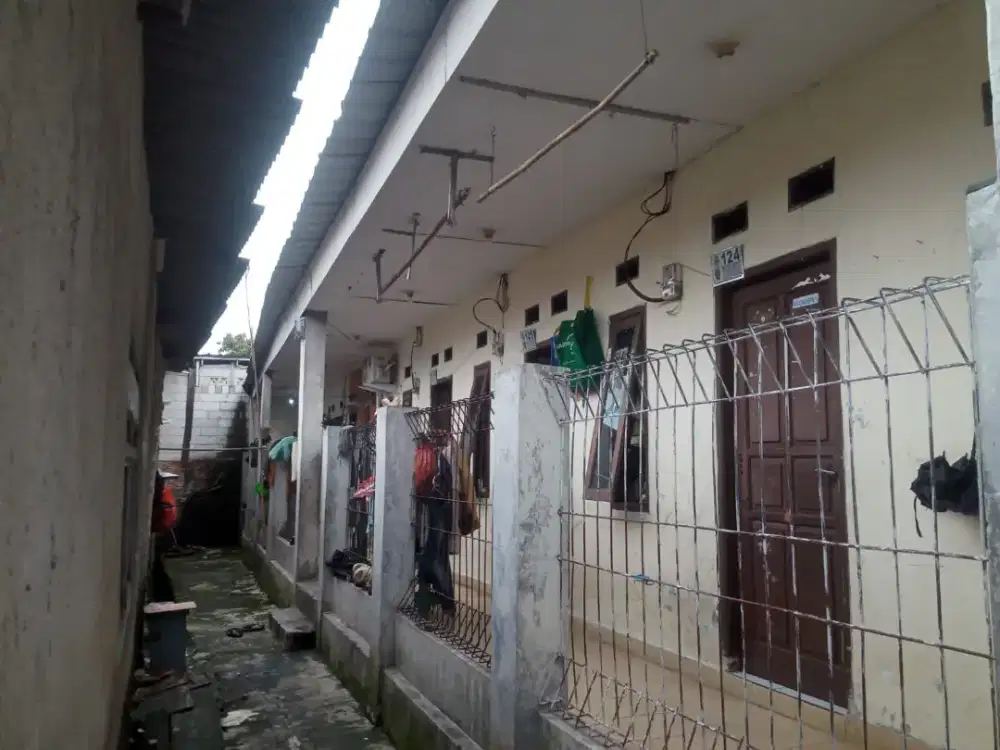 Kontrakan dijual cepat 7pintu(550jt) Sukmajaya Depok