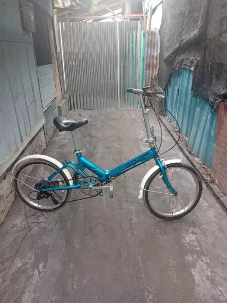 dijual spd lipat roda20 siap pakai.