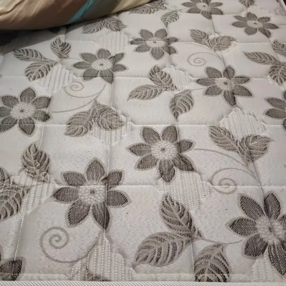 Jual kasur bekas 180x200 Yogyakarta