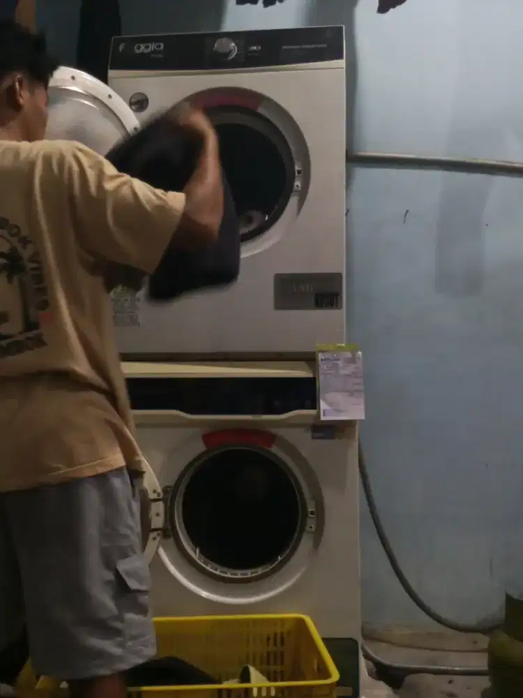 Di cari pegawai laundry khusus pria