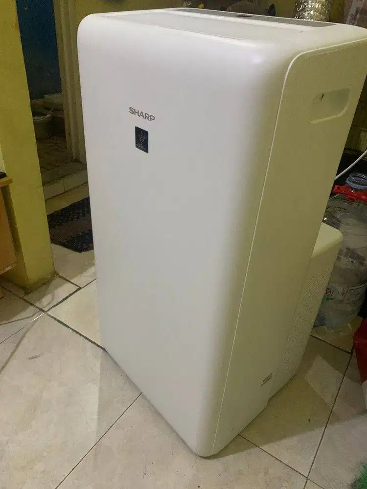 AC Portable Sharp Seri CV-P10ZCY