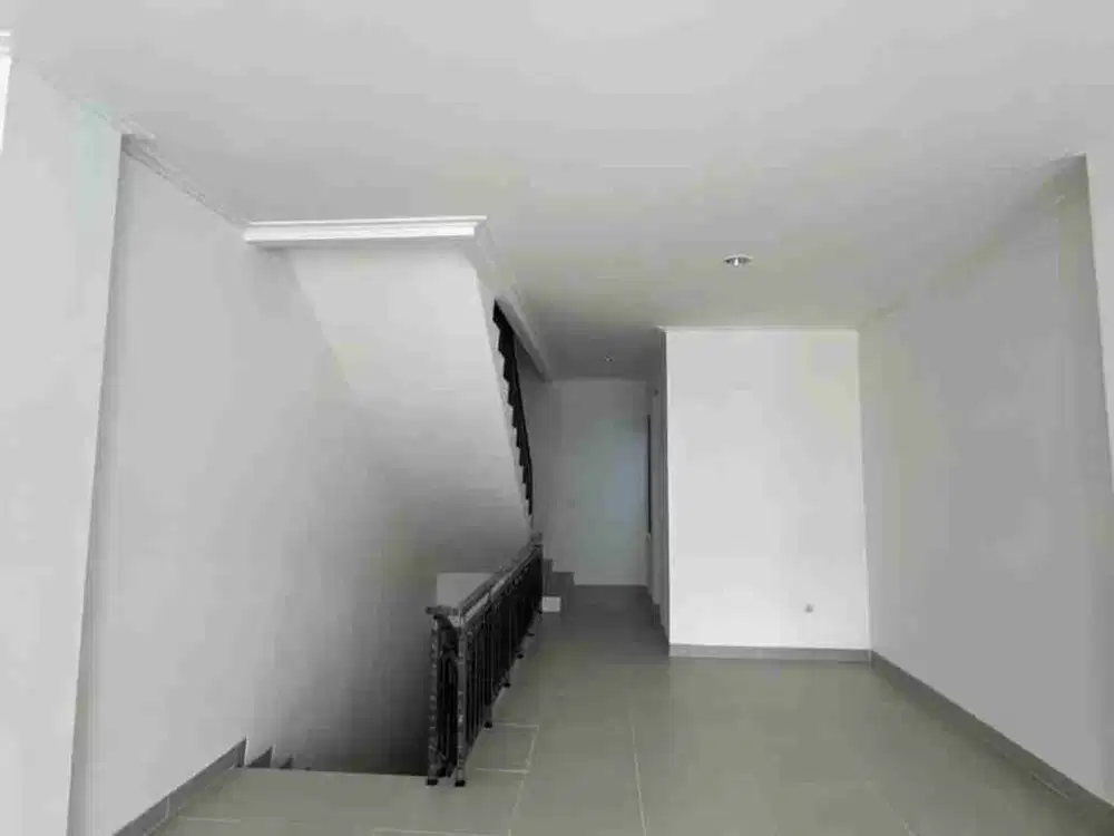 sewa ruko harvard pik2 kondisi bagus baru