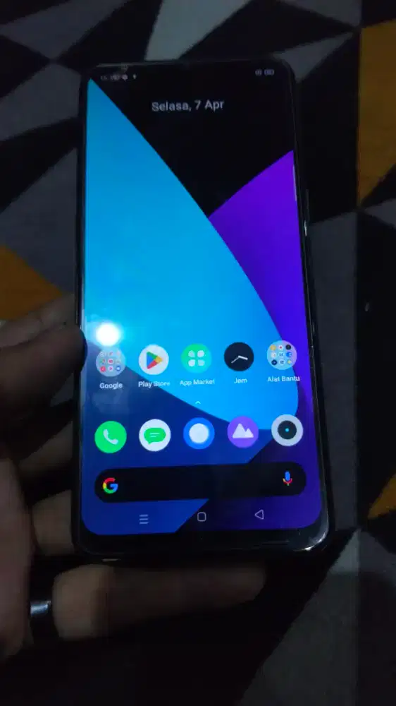 REALME 5i 4/64gb