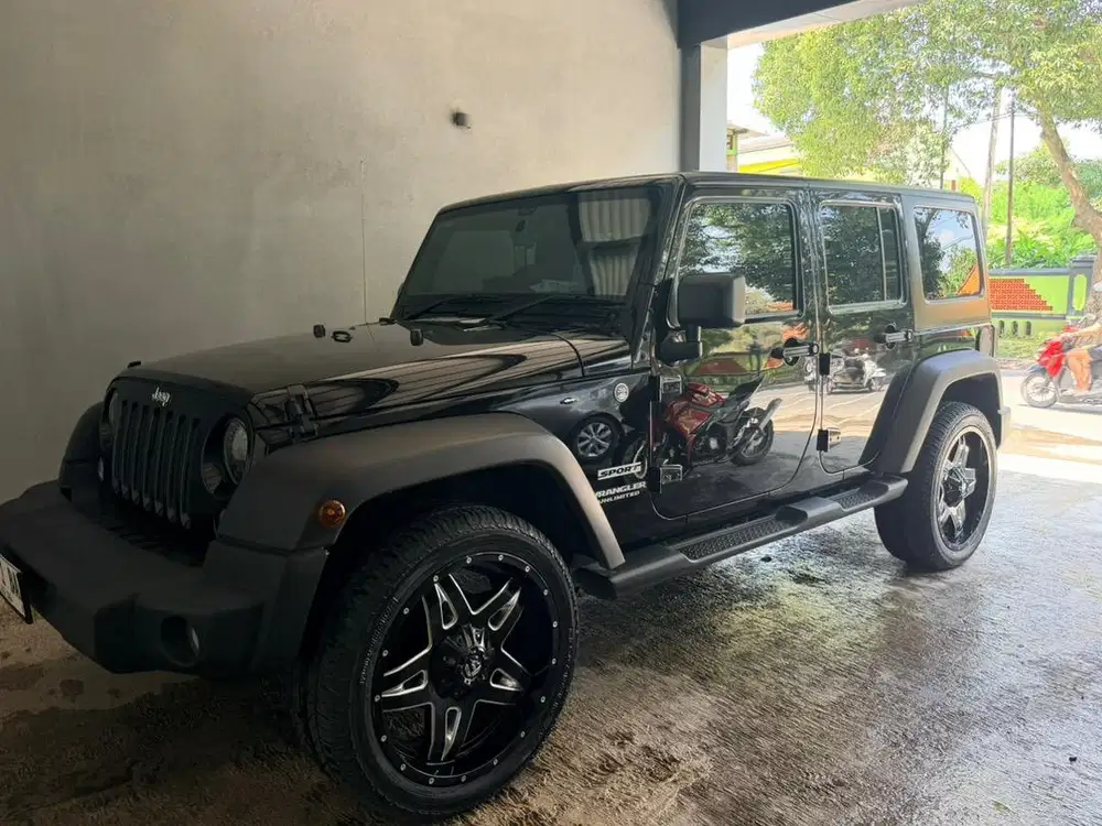JEEP JK WRANGLER RUBICON 3.0 AT ISTIMEWA