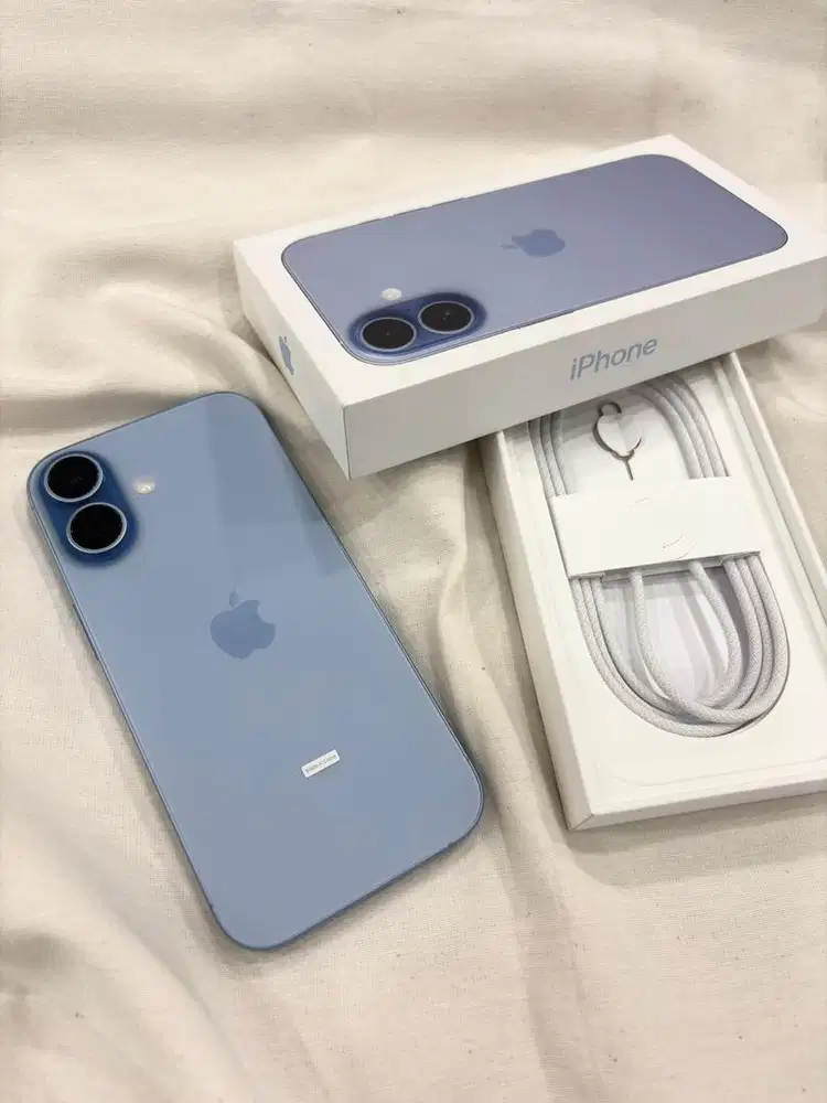 Iphone 17 256gb mist blue, resmi iBox (like new)