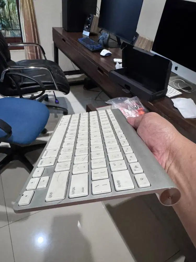 magic mouse 2 & magic keyboard AA