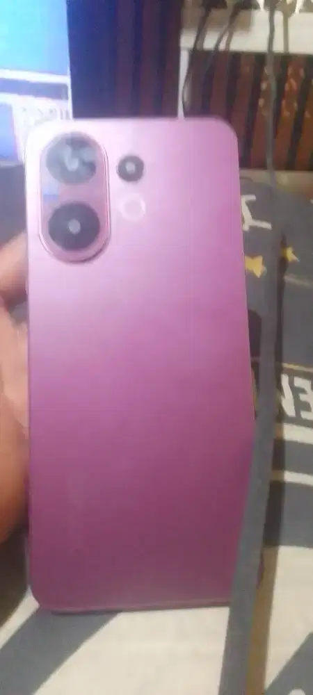 vivo v60 5G ram 8/256 hp aja batangan no minus