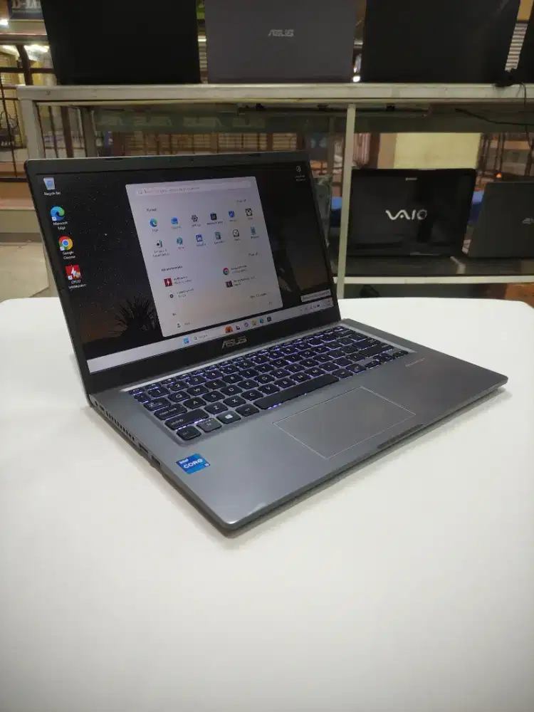 ASUS Vivobook A416ea core i5 Gen 11 intel iris 8gb 256gb 14in fhd