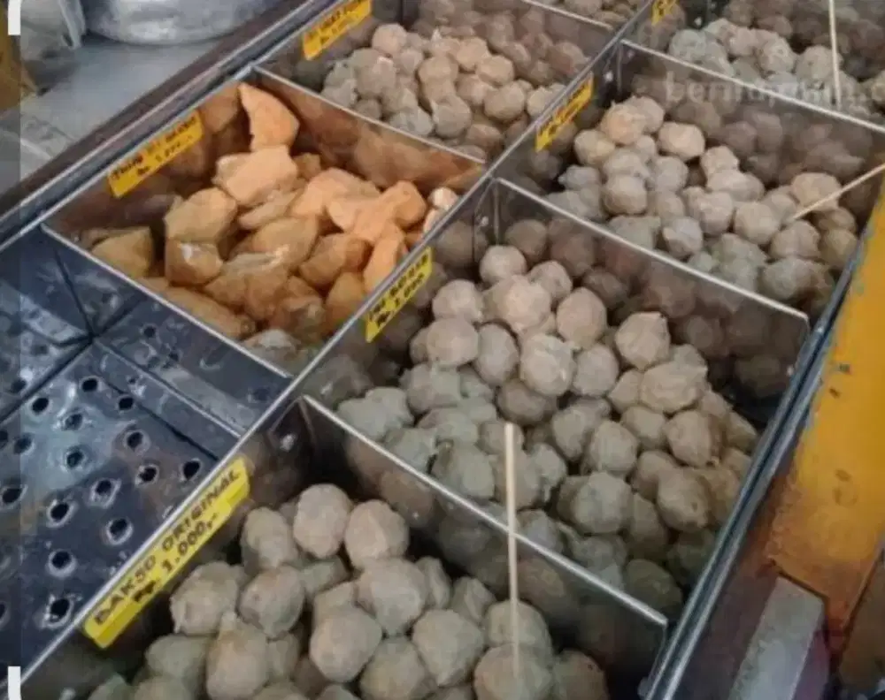 waiters untuk rumah makan