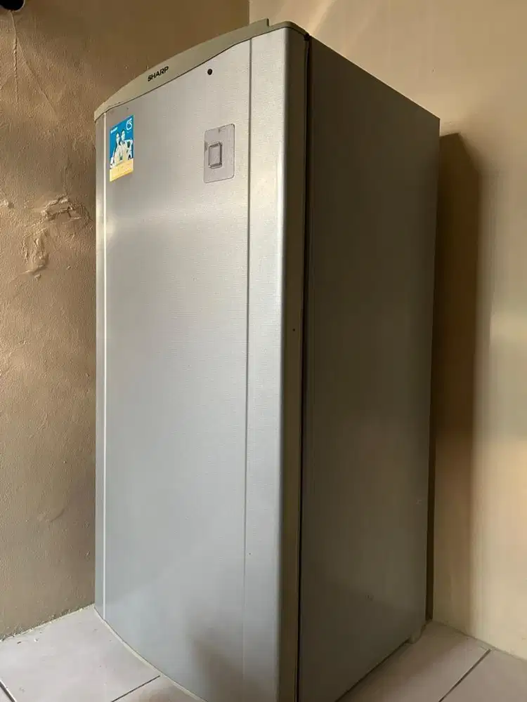 Kulkas Sharp 1 pintu