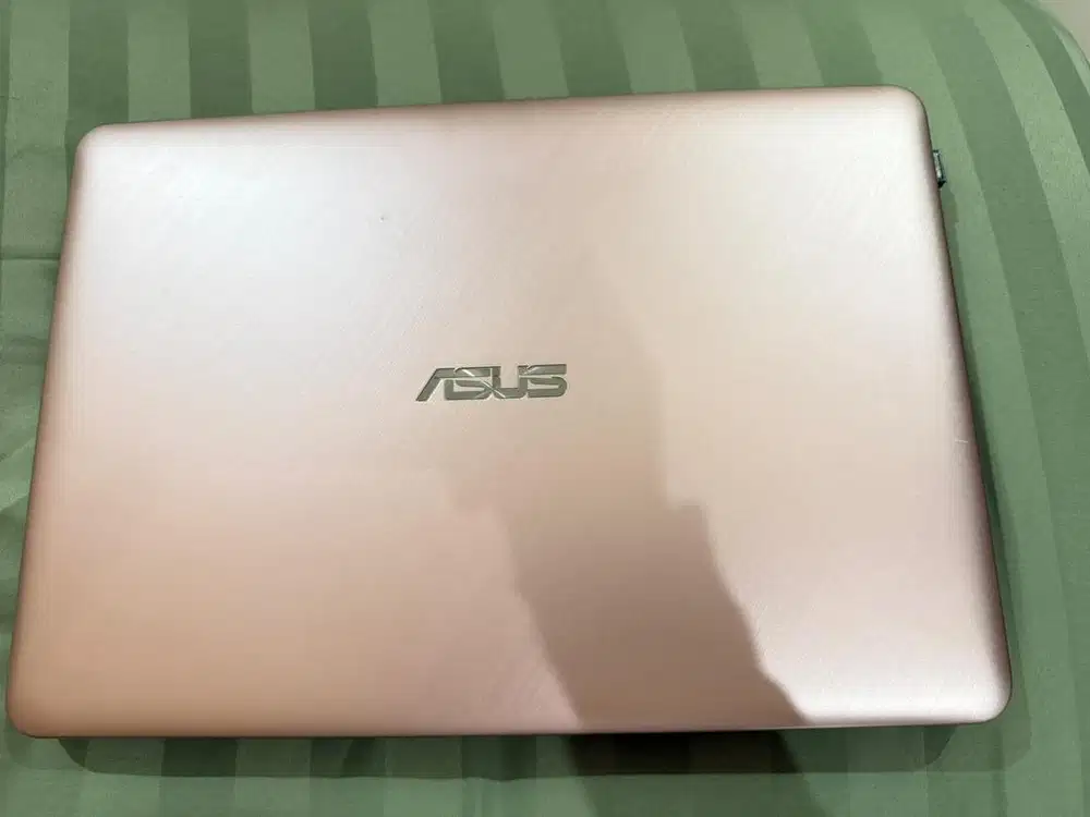 Laptop Asus X441M