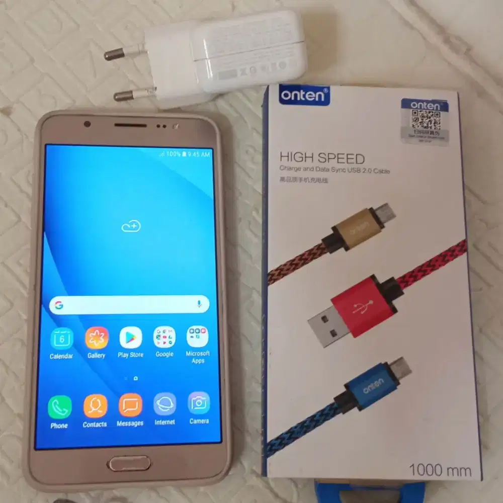 Samsung Galaxy J7 (2016)