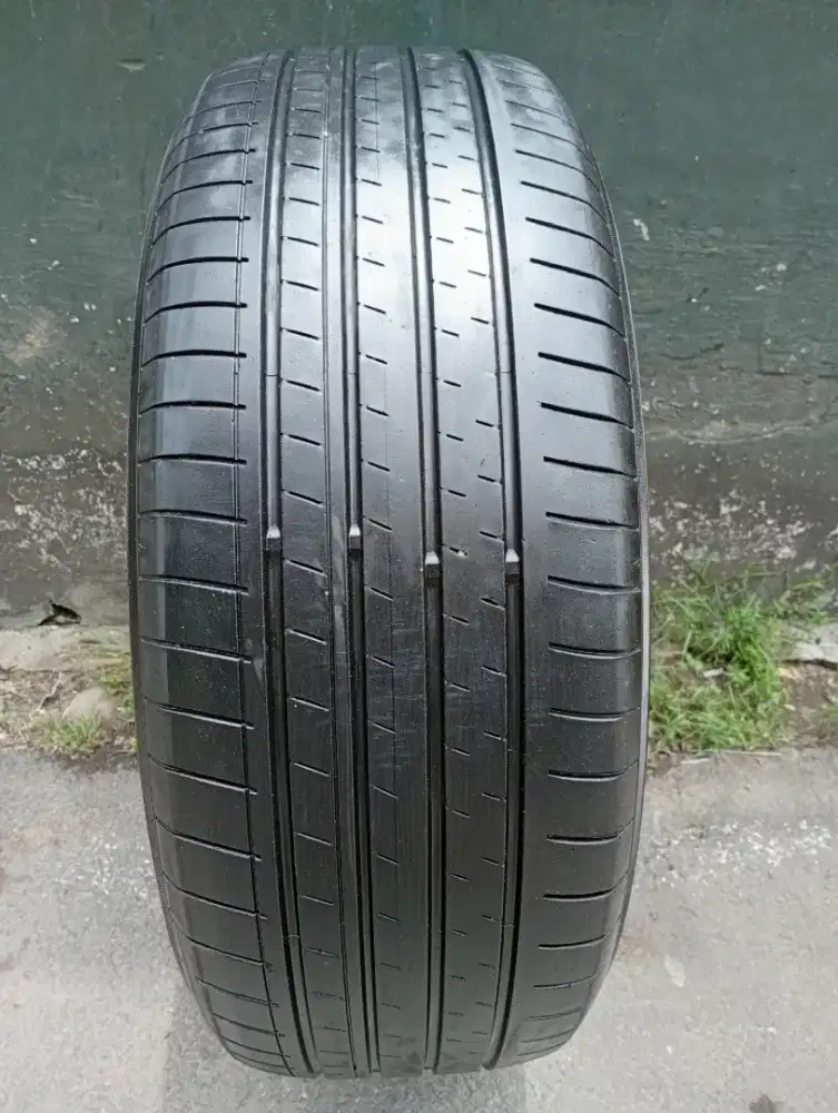 235/55R20 YOKOHAMA Ban orisinil LEXUS RX300