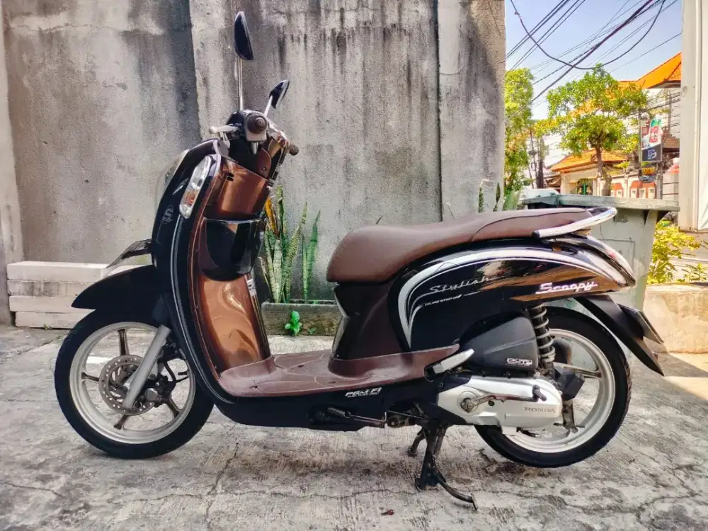 Scoopy 2015 hitam Deva motor