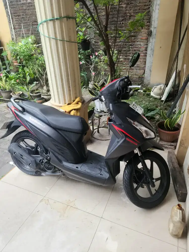 Vario 110 led abu abu doff 2017 gbm