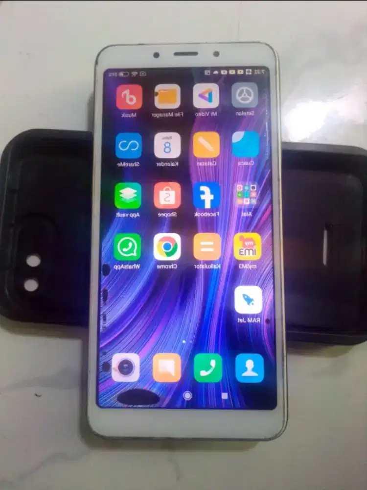 Xiaomi redmi 6 ram 3/32 normal