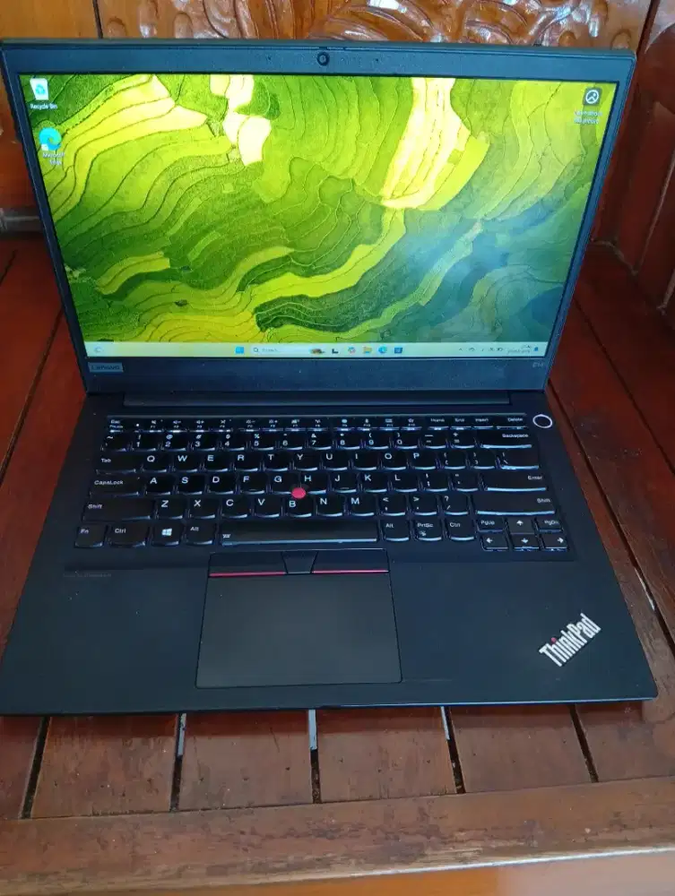 Thinkpad E14 Ram 8/512 GB